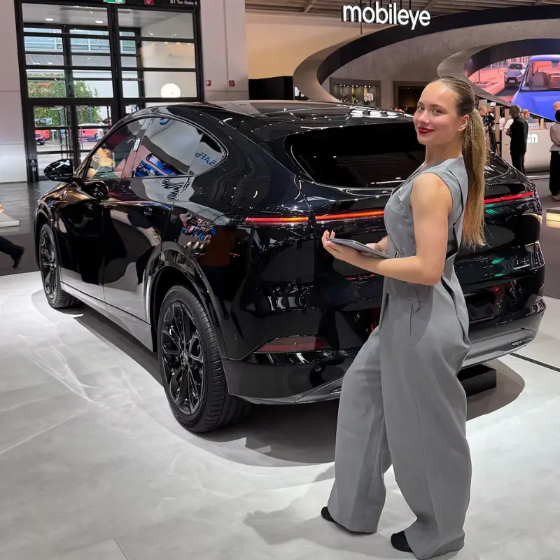 Messehostessen Auto Messe Hostess Square
