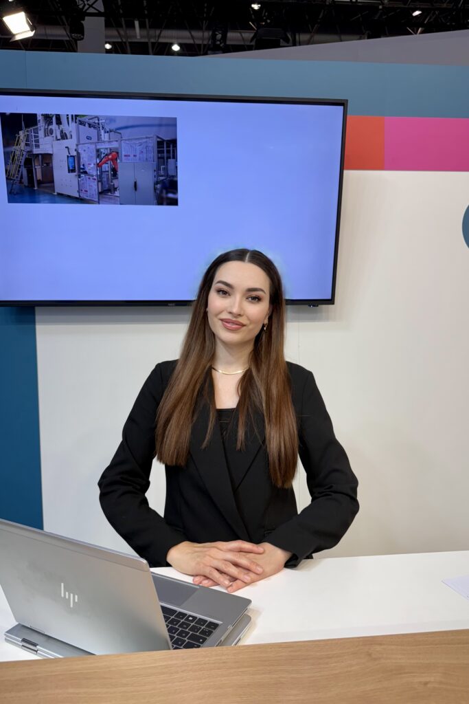 Business Hostess der Lunéve Agency auf der Messe