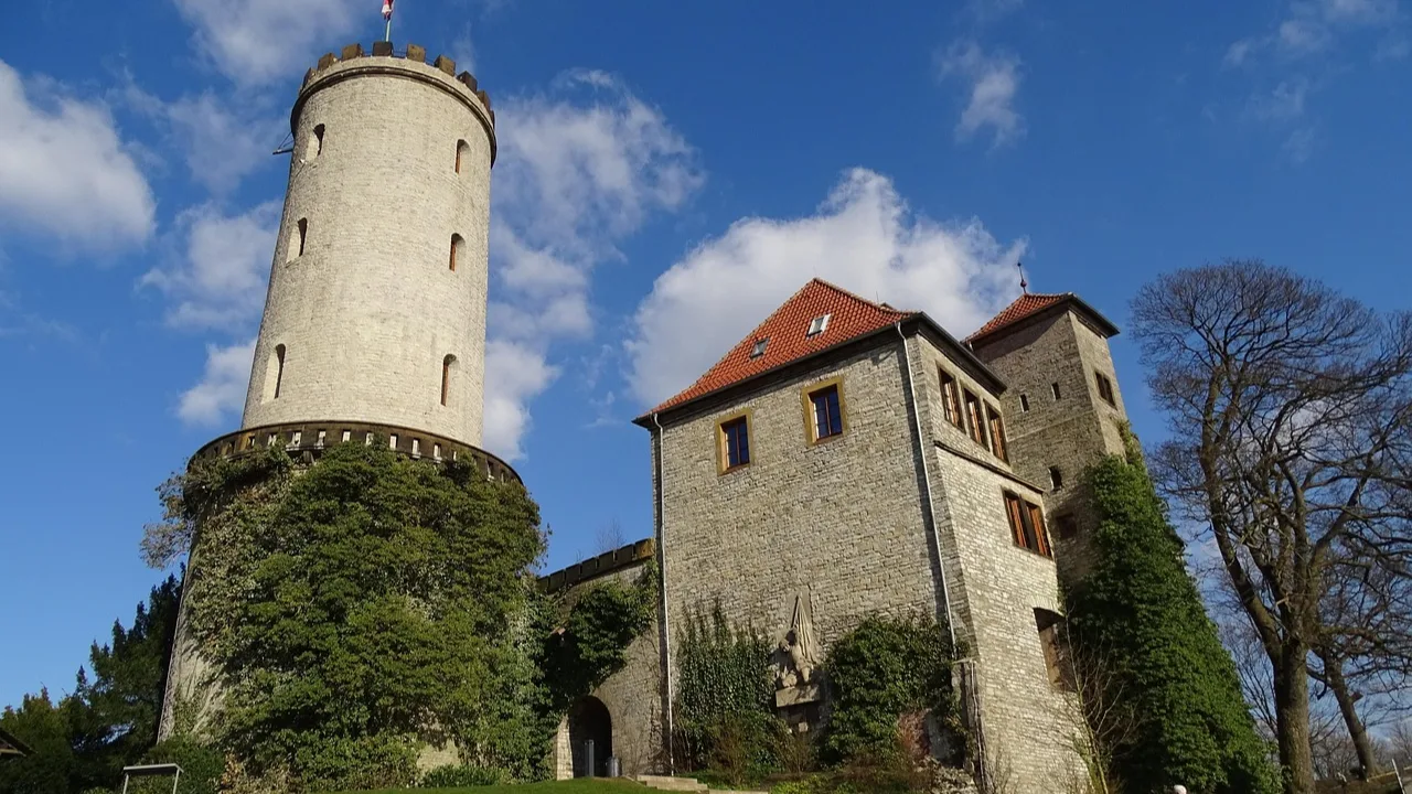 Burghof der Sparrenburg in Bielefeld