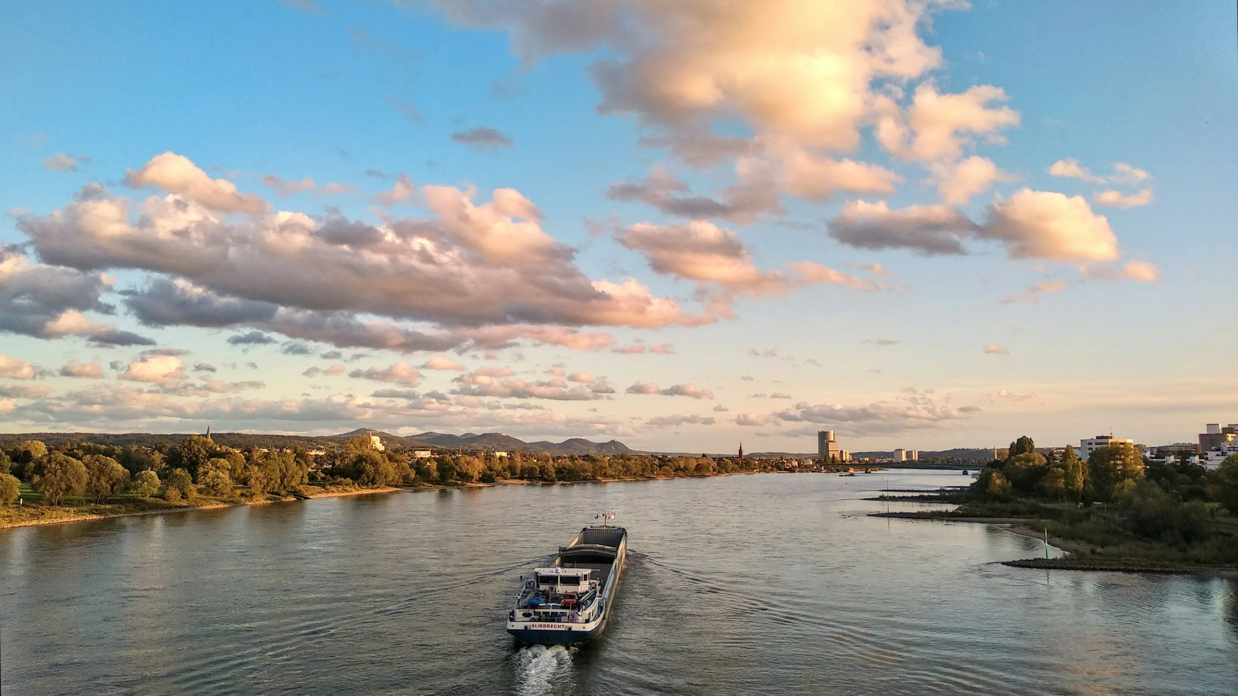 Rhein bei Bonn